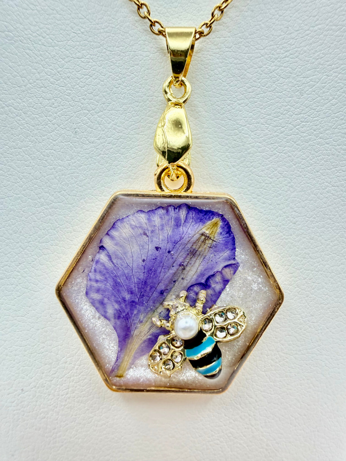 Purple Bloom Bee | Resin Necklace