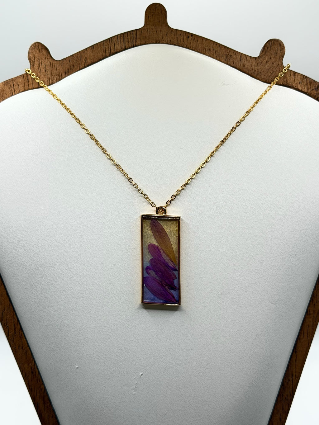 Petal Drift | Resin Necklace