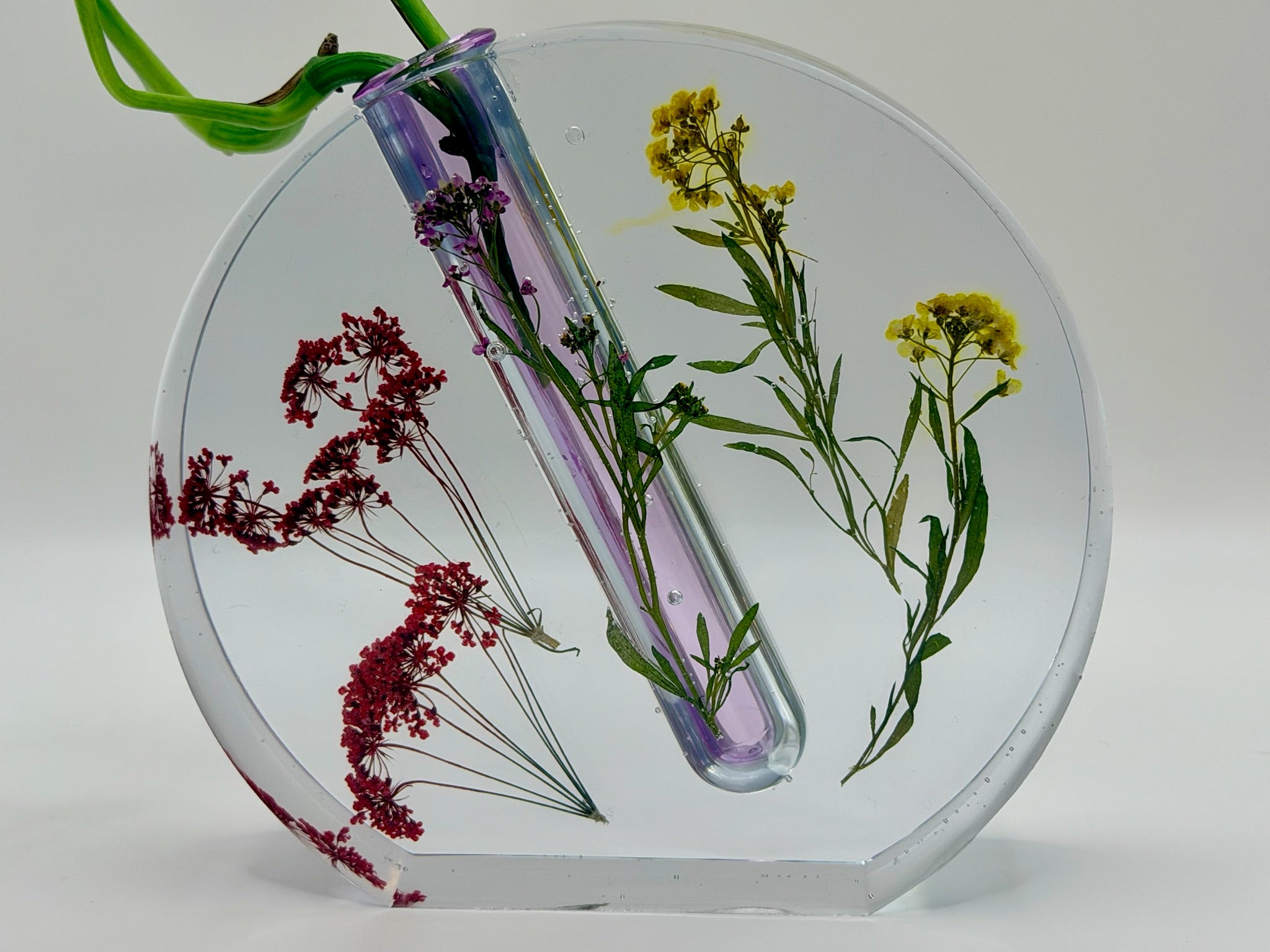 Close-up detail of Modern Garden | Resin Vase, handmade multicolor resin vase