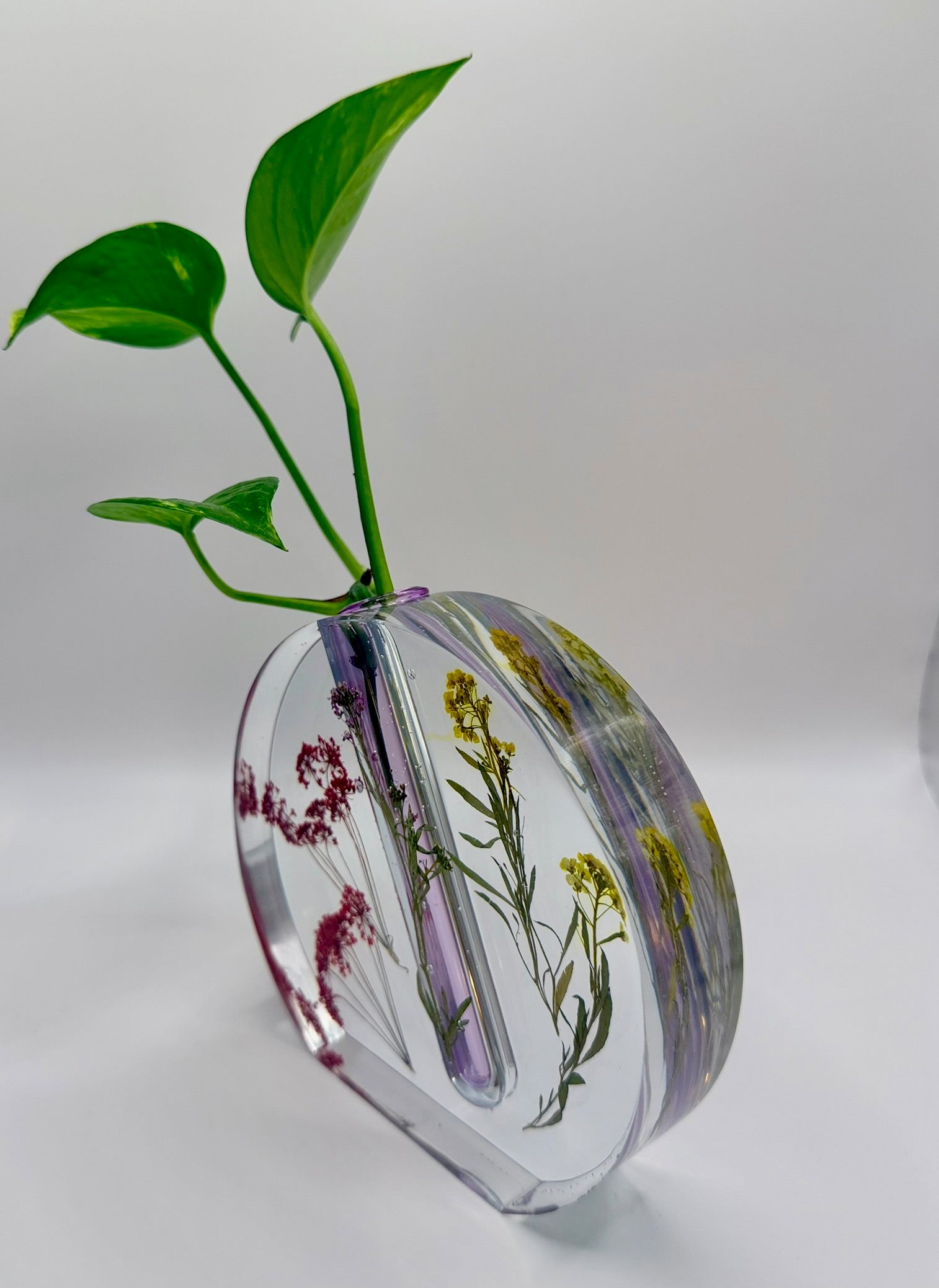 Close-up detail of Modern Garden | Resin Vase, handmade multicolor resin vase
