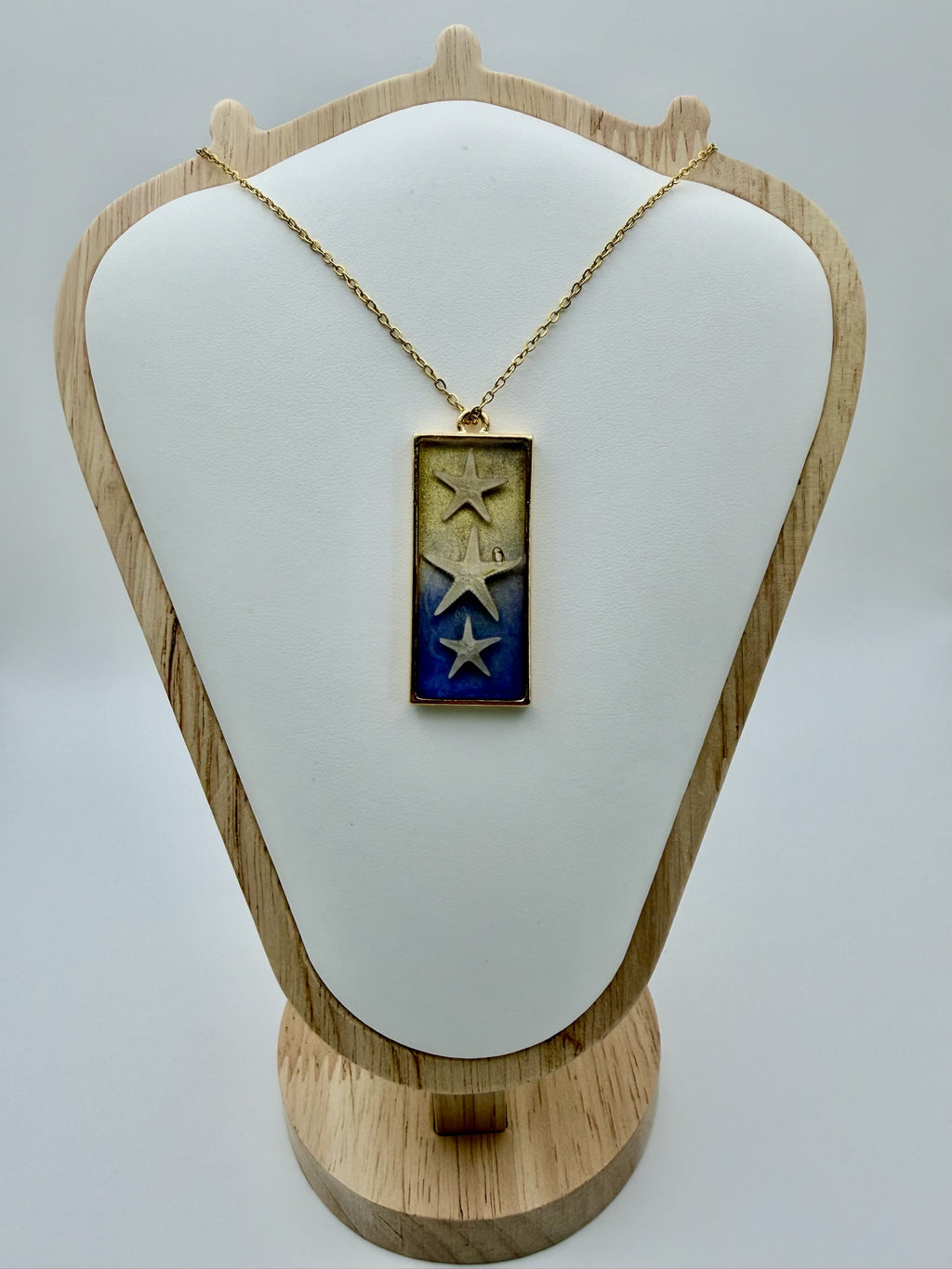 Ocean Star | Resin Necklace
