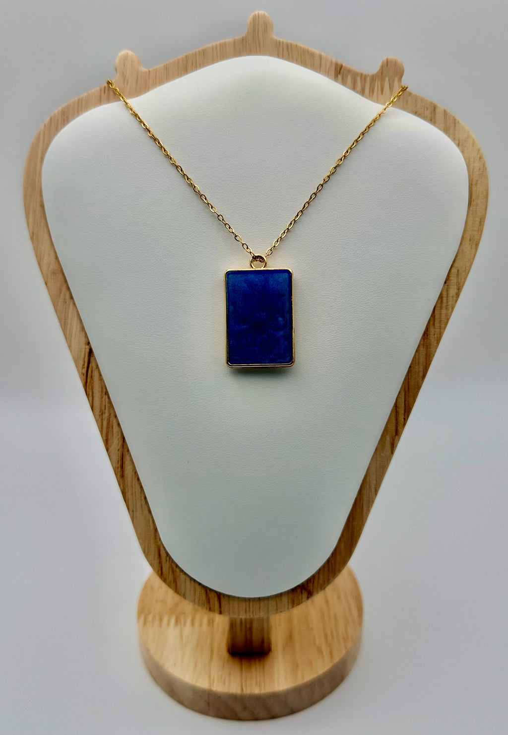 Ocean Whirlpool | Resin Necklace