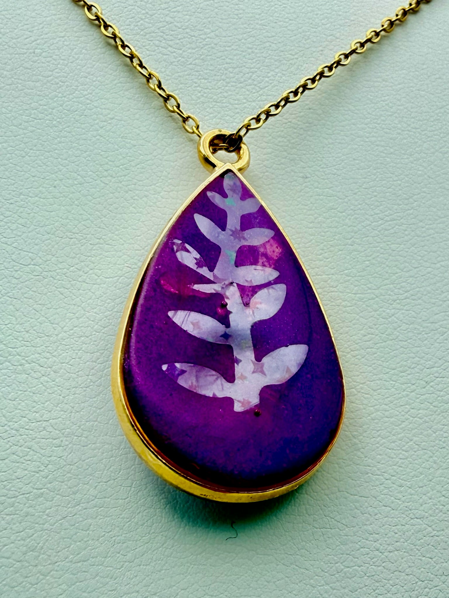 Midnight Sky Bee | Resin Necklace