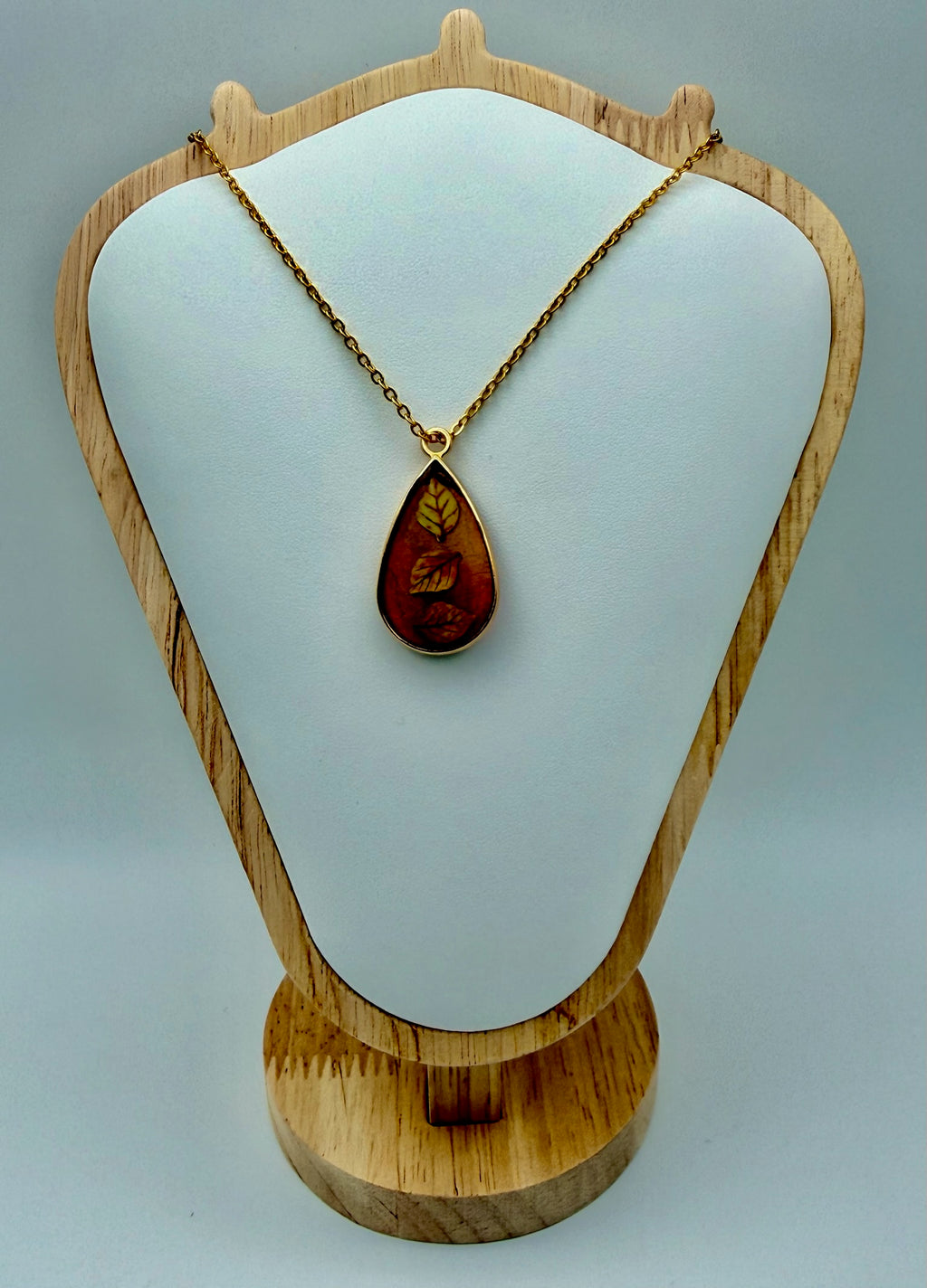 Leaf & Coffee | Resin Necklace