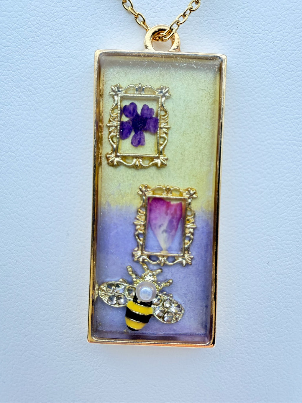 Flower Gallery | Resin Necklace