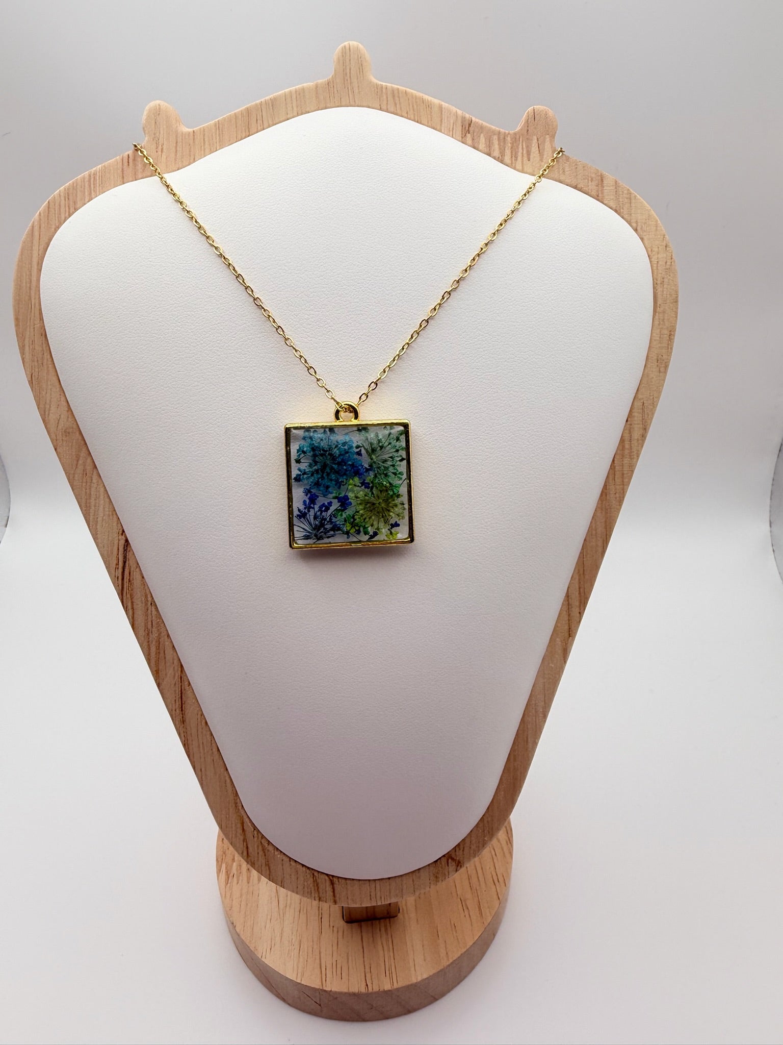 Bluebird Meadow | Resin Necklace