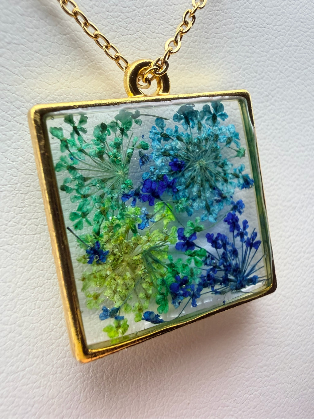 Bluebird Meadow | Resin Necklace