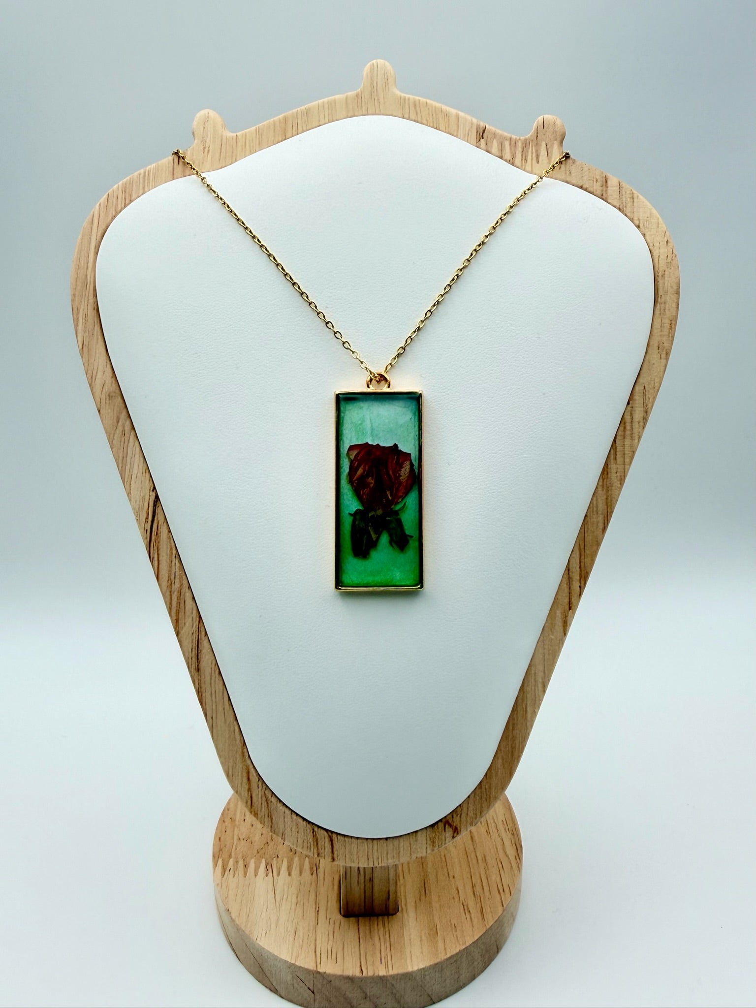 Bright Bloom | Resin Necklace