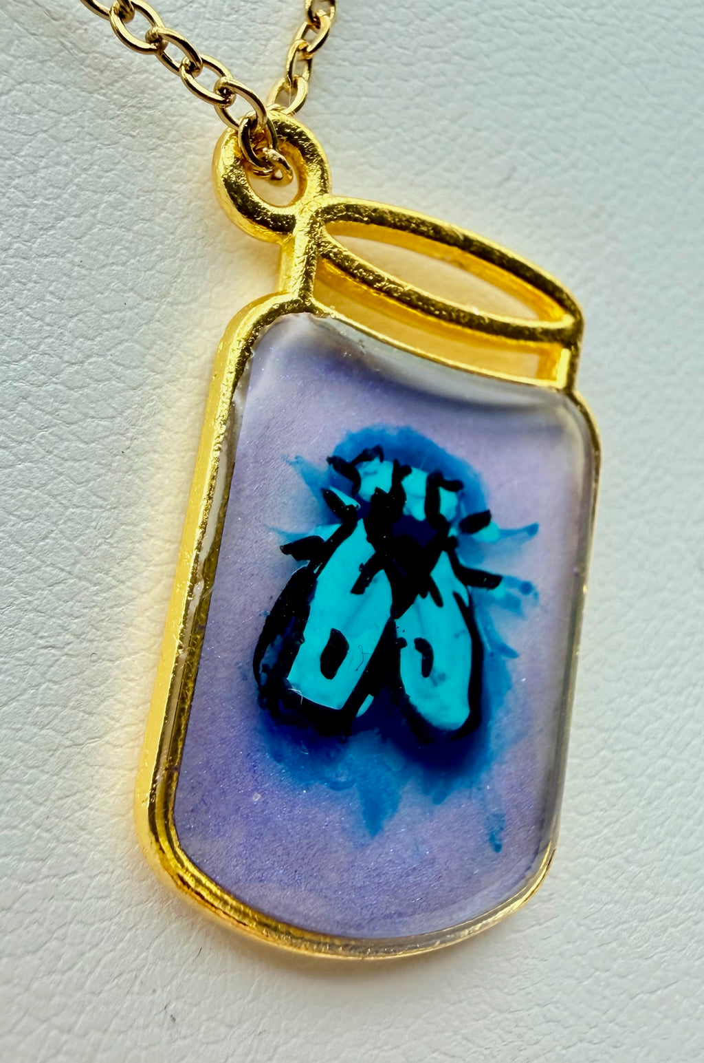 Fly, Tarik | Resin Necklace