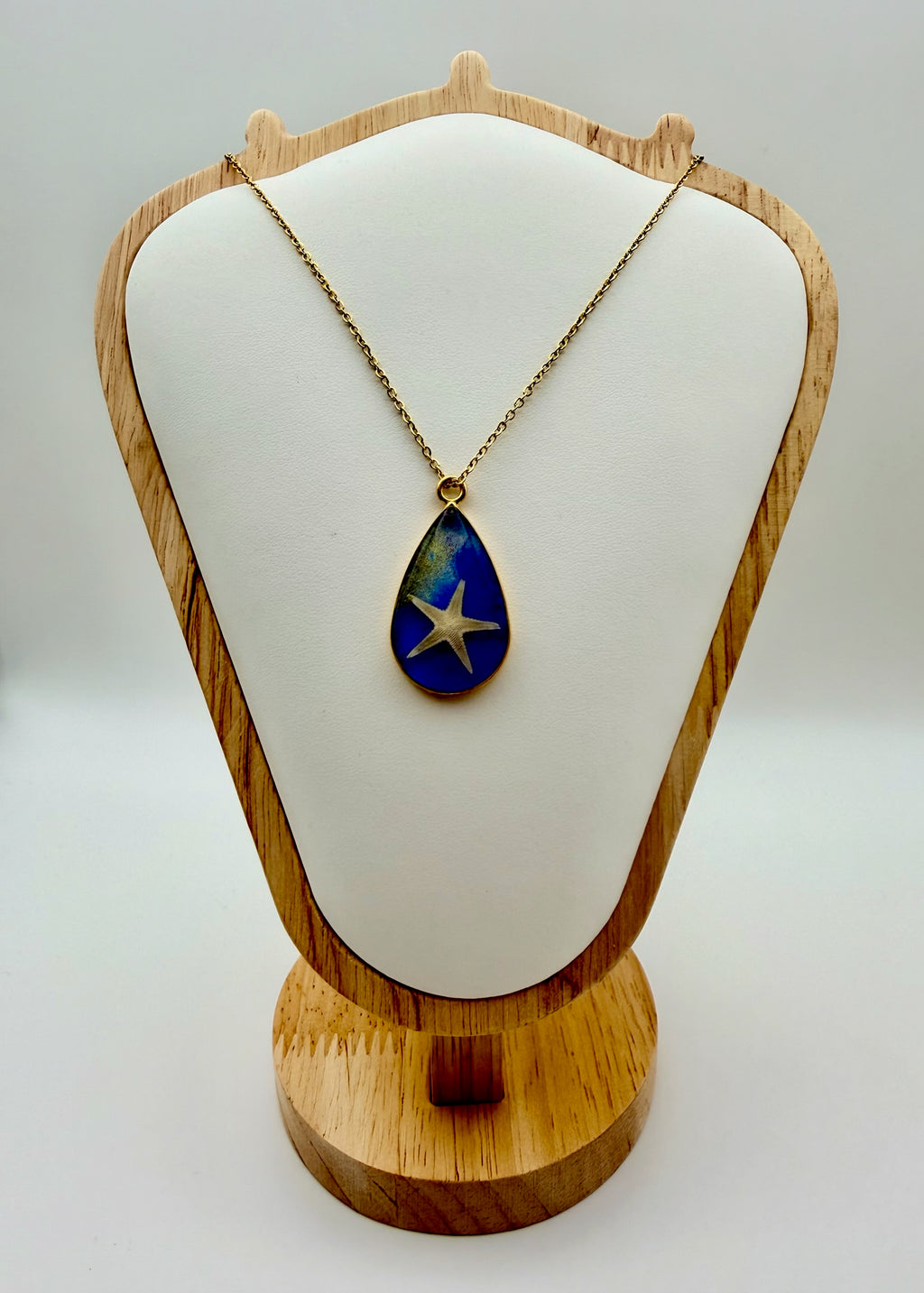 Ocean Star Drop | Resin Necklace