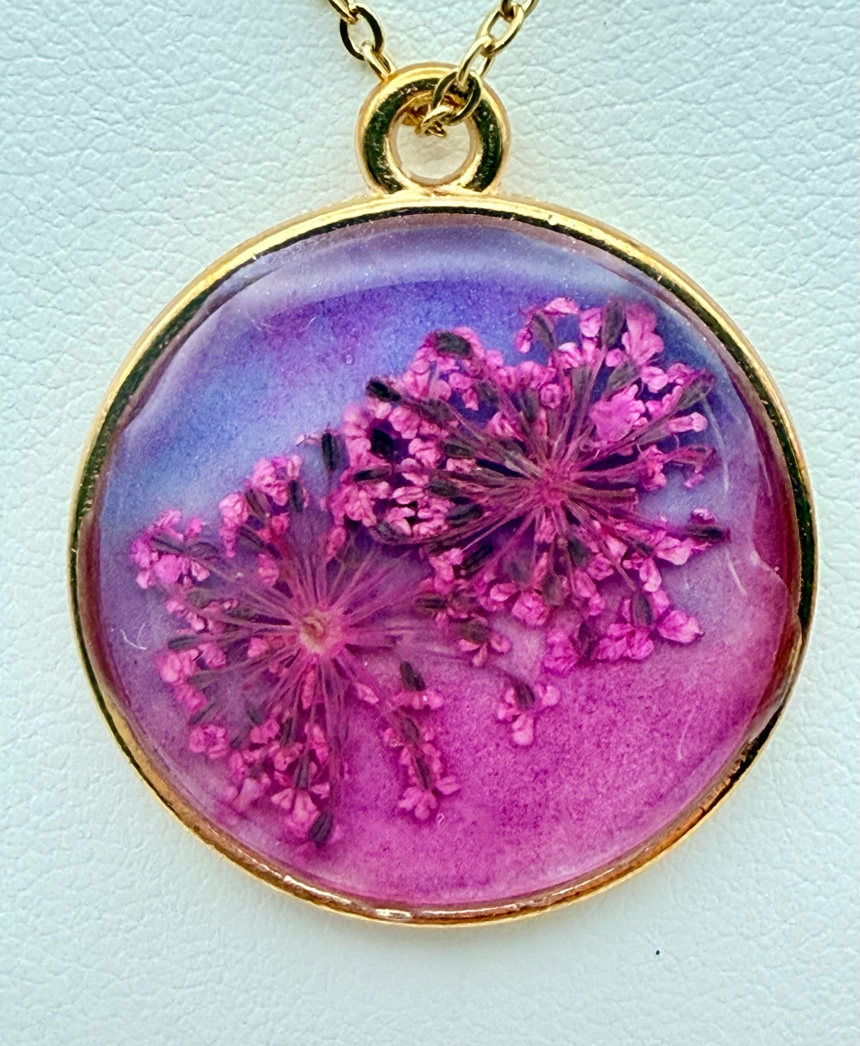 Pink Burst Lights | Resin Necklace