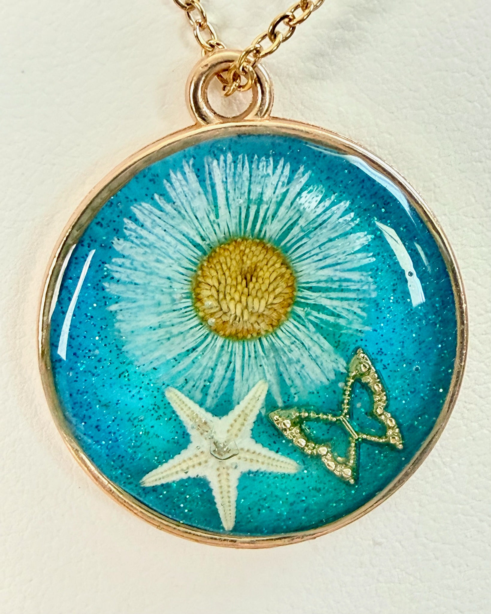 Grateful Gretchen | Resin Necklace