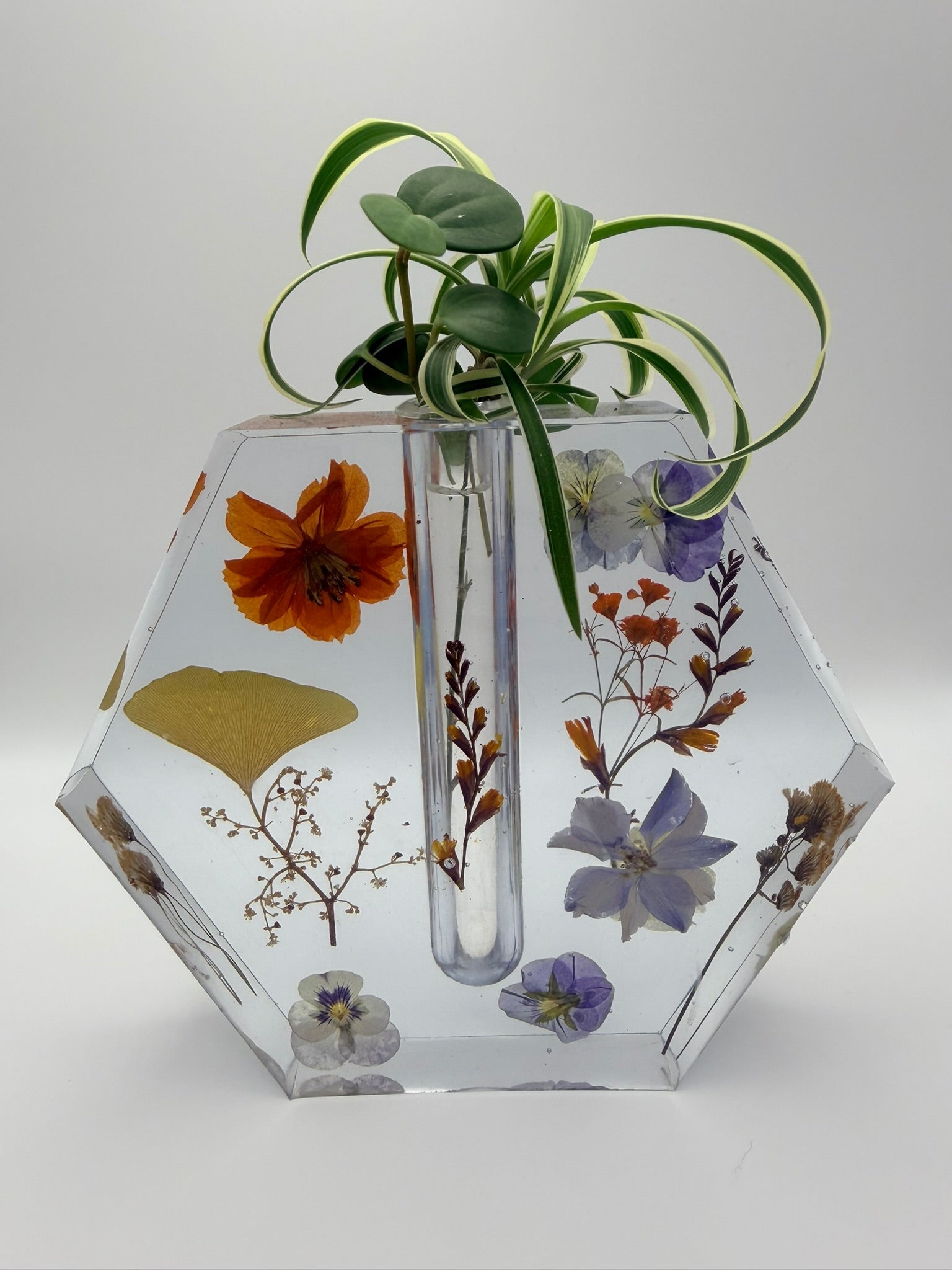 Wildflower Reverie | Resin Vase, handmade multicolor resin vase