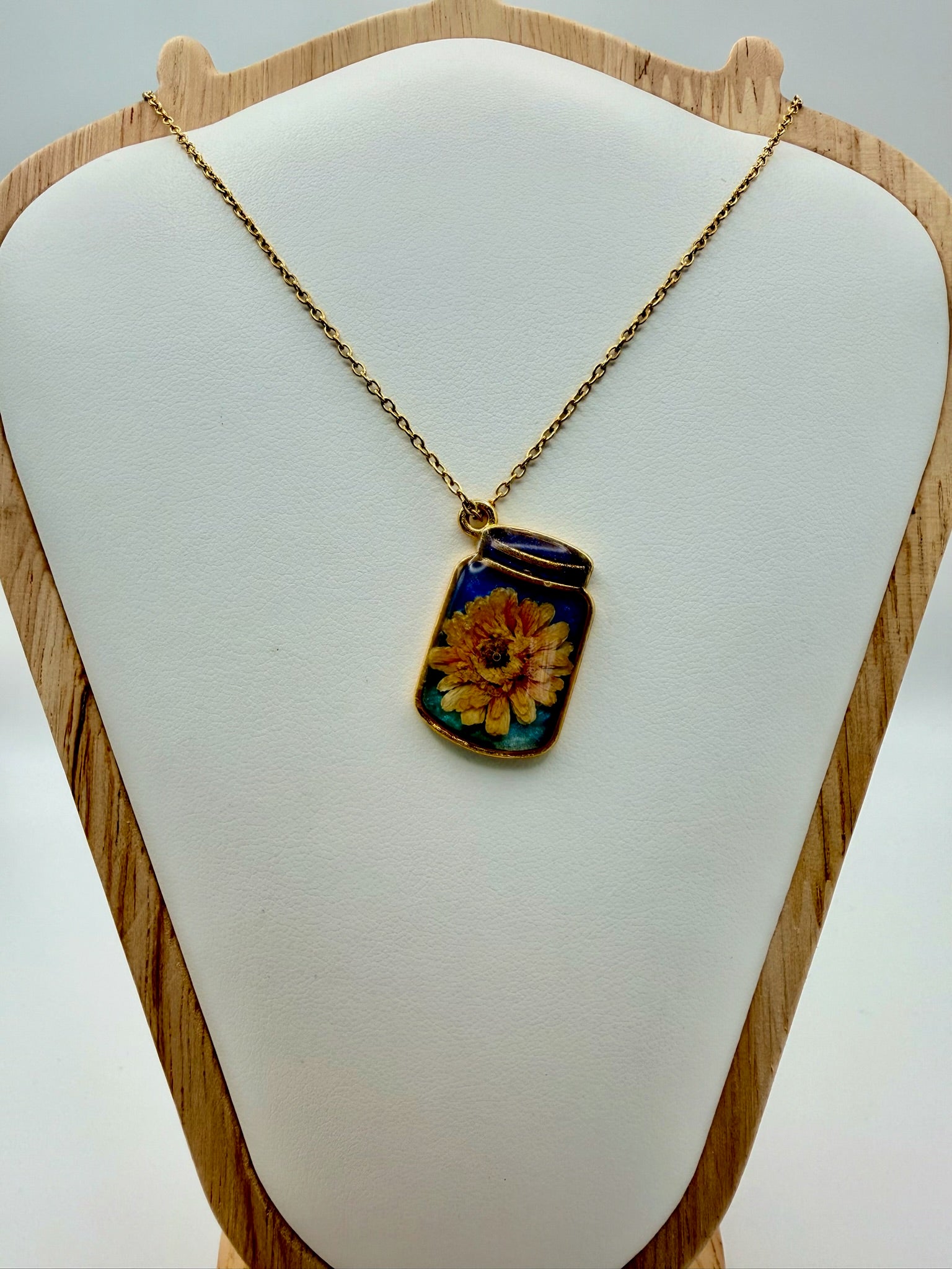 Make Your Day, Sarah | Resin Necklace