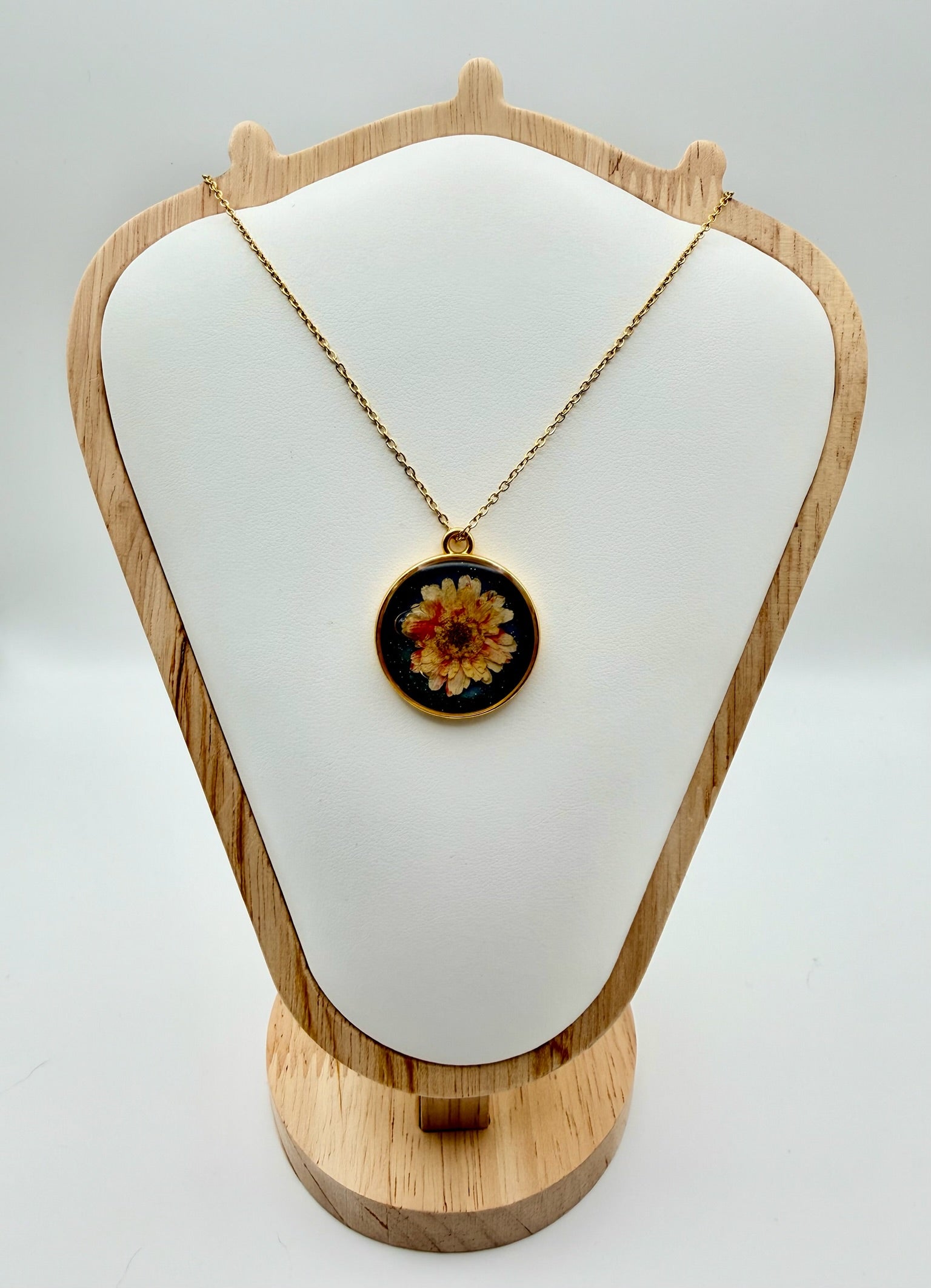 Midnight Bloom | Resin Necklace