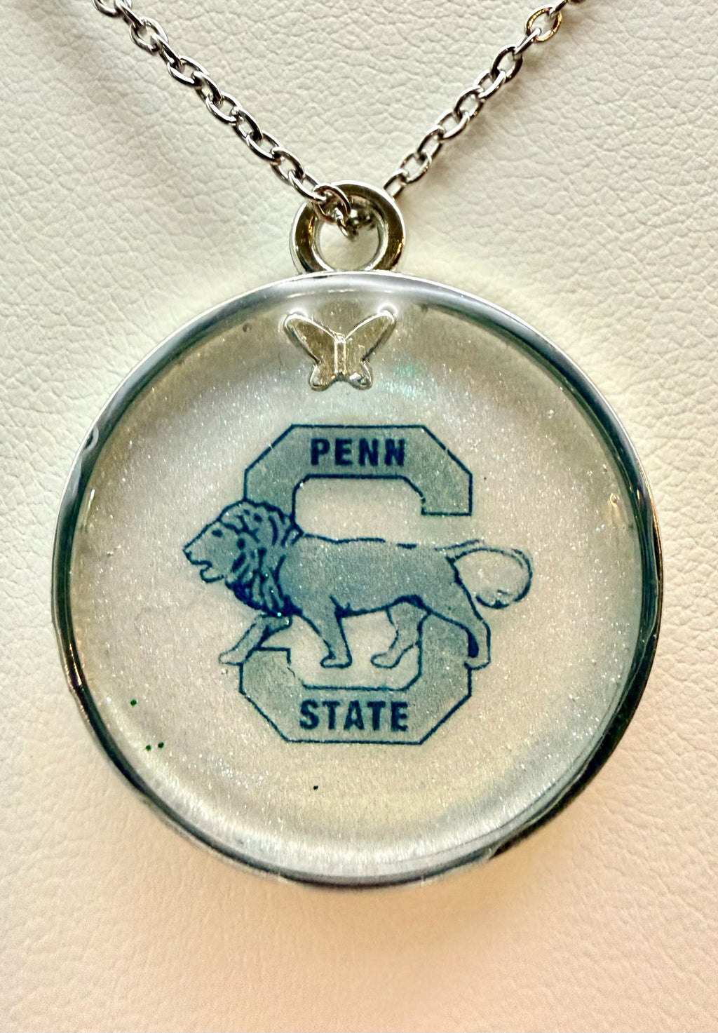 Penn State Pride, handmade resin necklace, product view