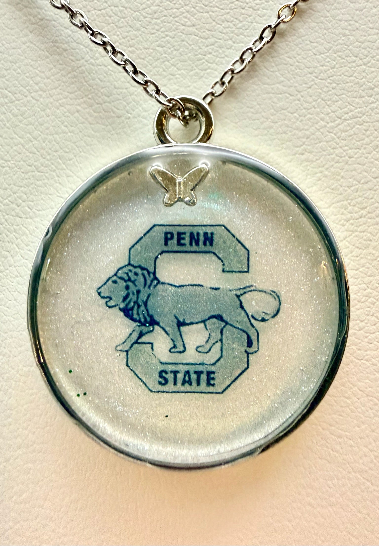 Penn State Pride, handmade resin necklace, product view