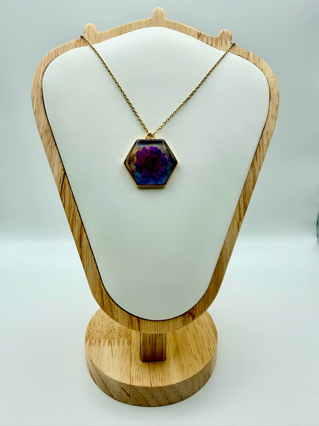 Violet Crush | Resin Necklace