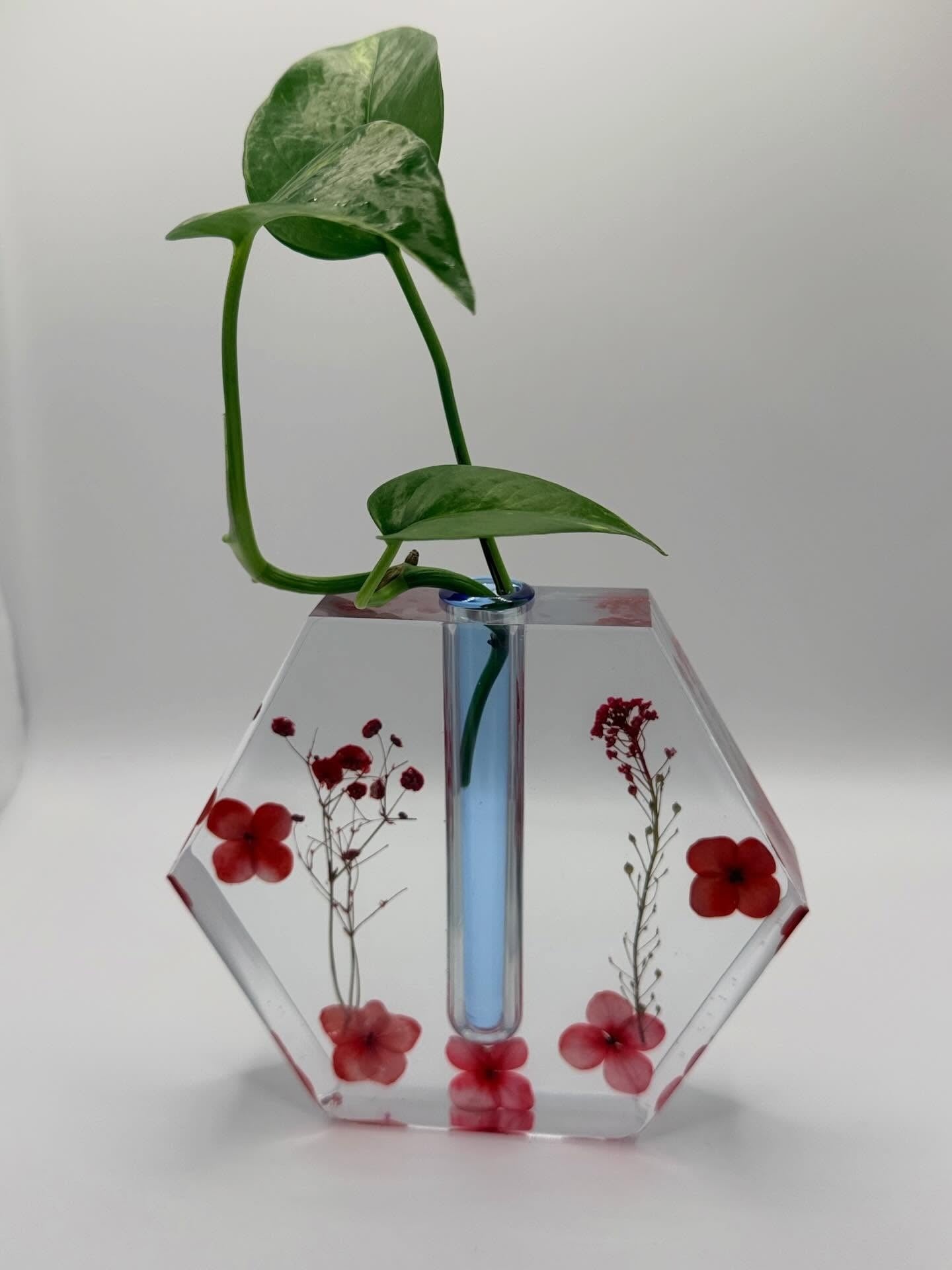 Fun Jean | Custom Resin Vase, handmade multicolor resin vase